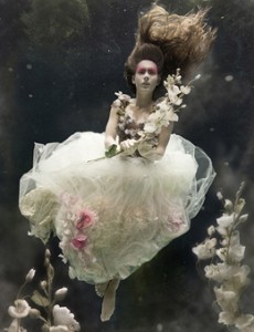 Zena_Holloway